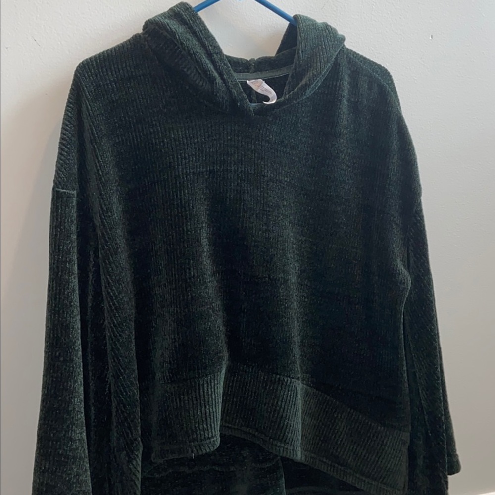 Oversized dark green 100% polyester pullover hoodi